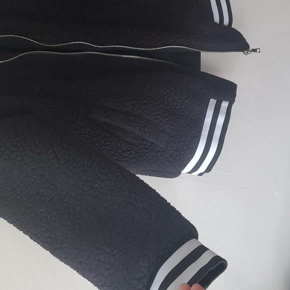 Jacket - Picture 3 of 15